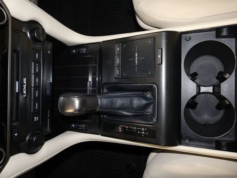 Used 2023 Lexus GX 460 Premium w/ Premium Plus Package image 14