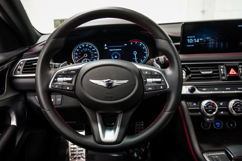 Used 2023 Genesis G70 2.0T w/ Sport Prestige Package RWD image 14