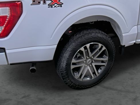 Used 2021 Ford F150 XL w/ STX Appearance Package image 12