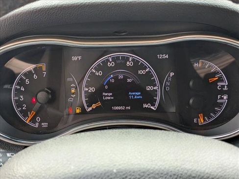 Used 2016 Jeep Grand Cherokee Laredo image 11