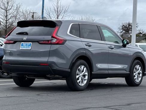 New 2026 Honda CR-V LX image 4