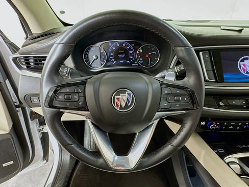 Used 2022 Buick Enclave Premium w/ Experience Buick Package image 9