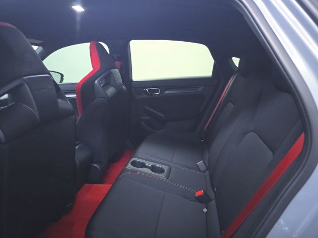 Used 2025 Honda Civic Type R image 7