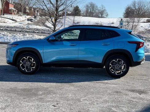 New 2026 Chevrolet Trax LT w/ Driver Confidence Package image 10