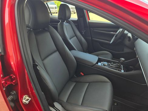 Used 2025 MAZDA MAZDA3 s FWD image 27