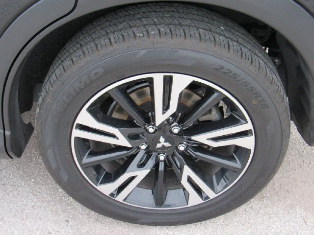 Used 2024 Mitsubishi Eclipse Cross SE AWD/4WD image 16