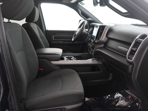 Used 2022 RAM 2500 Big Horn w/ Level B Equipment Group image 13