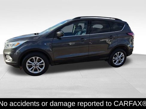 Used 2018 Ford Escape SEL image 4
