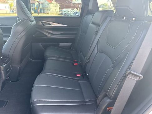 Used 2025 INFINITI QX60 Luxe image 14