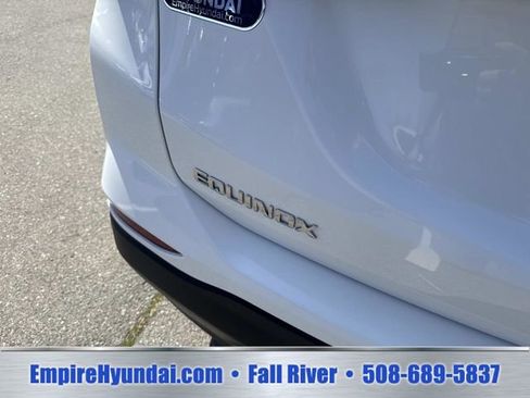 Used 2024 Chevrolet Equinox LT AWD/4WD image 5