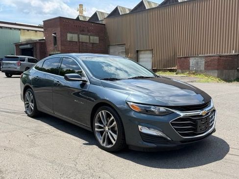 Used 2021 Chevrolet Malibu LT FWD image 3