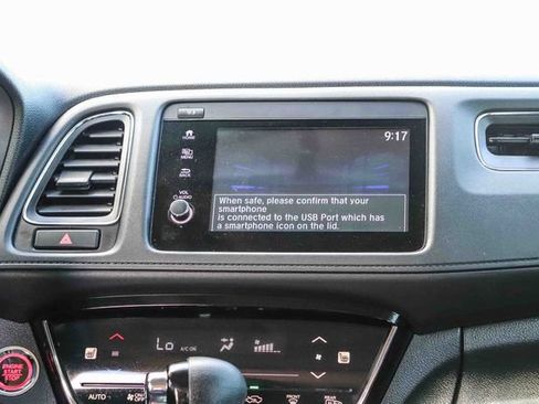 Used 2022 Honda HR-V EX image 16
