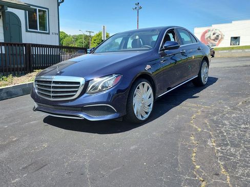 Used 2018 Mercedes-Benz E 300 E 300 4MATIC Sedan 4D image 1
