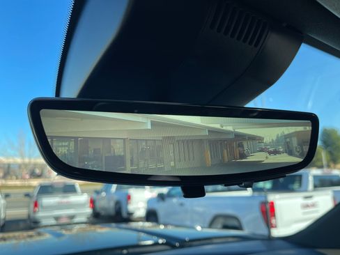 New 2026 GMC Sierra 2500 AT4 w/ Technology Package image 18