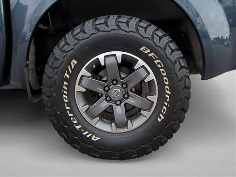 Used 2016 Nissan Frontier Desert Runner image 15