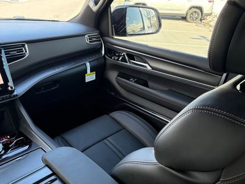 New 2026 Jeep Grand Wagoneer L Summit image 36