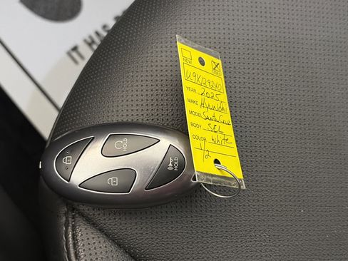 New 2025 Hyundai Santa Cruz SEL FWD image 31