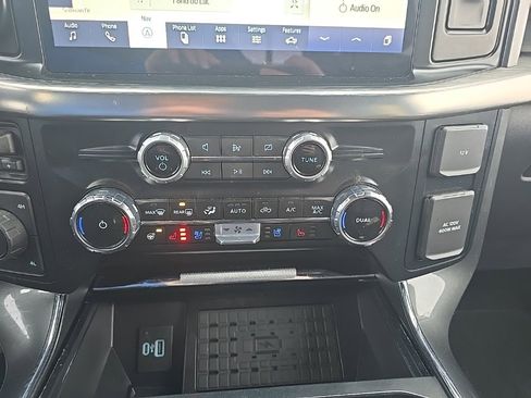 Used 2023 Ford F150 Lariat w/ Equipment Group 502A High image 20