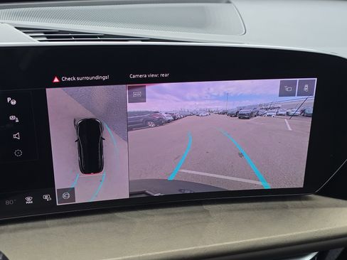 Certified 2025 Audi Q5 Premium w/ Convenience Package image 10