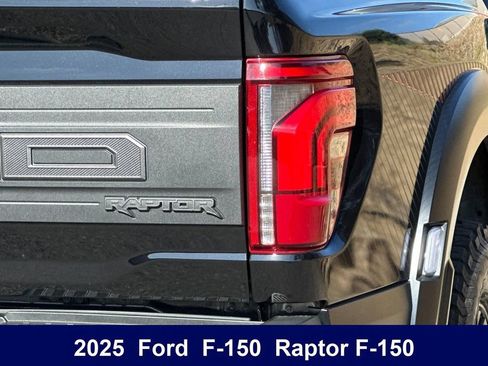 Used 2025 Ford F150 Raptor AWD/4WD image 41