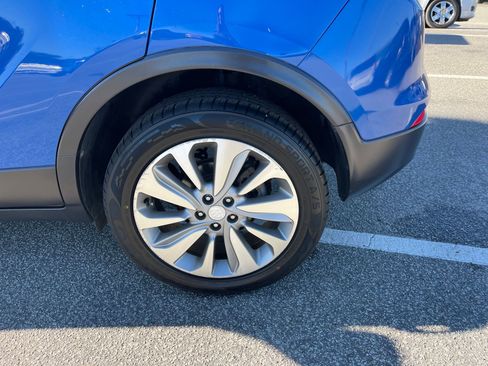 Used 2018 Buick Encore Preferred image 8