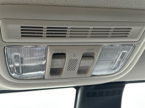 Used 2019 Honda Fit EX image 33