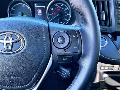 Used 2017 Toyota RAV4 Limited AWD/4WD image 27