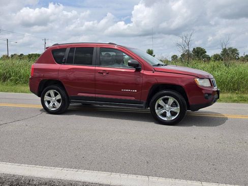 Used 2012 Jeep Compass Sport AWD/4WD image 1