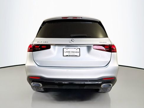 Used 2024 Mercedes-Benz GLS 450 4MATIC image 6