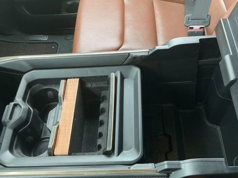 Used 2023 RAM 1500 Limited w/ Body Color Bumper Group image 21