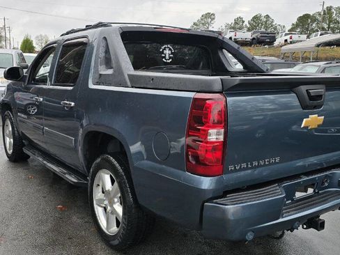 Used 2012 Chevrolet Avalanche LT w/ All-Star Edition image 8