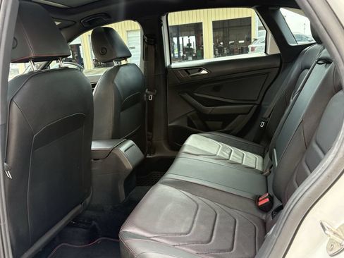 Used 2024 Volkswagen Jetta GLI Autobahn FWD image 21