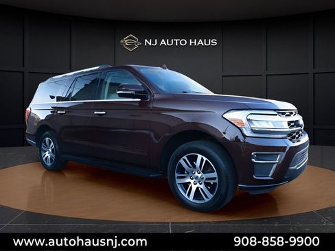 Used 2024 Ford Expedition Max Limited image 10