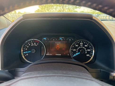 Used 2020 Ford F150 Lariat image 17