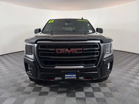Used 2023 GMC Yukon XL AT4 w/ AT4 Premium Plus Package AWD/4WD image 8