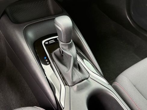 Used 2026 Toyota Corolla SE image 24