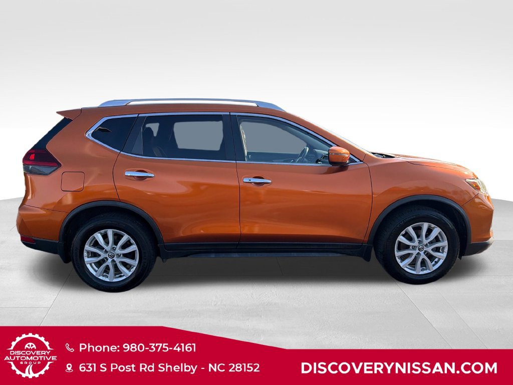 Certified 2019 Nissan Rogue SV FWD image 5