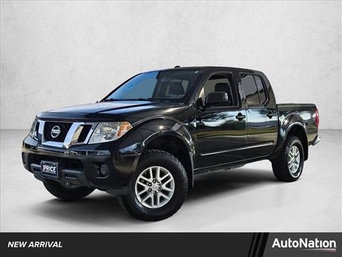 Used 2017 Nissan Frontier SV image 1