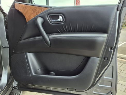 Certified 2023 Nissan Armada SL w/ Captain's Chairs Package image 12