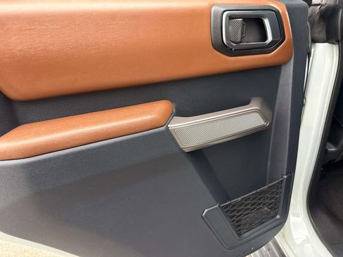 Used 2023 Ford Bronco Outer Banks w/ Sasquatch Package image 8