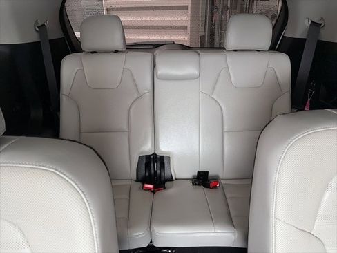 Used 2024 Kia Telluride SX Prestige image 24