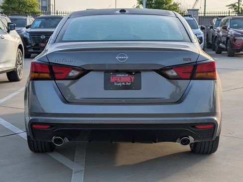 New 2026 Nissan Altima 2.5 SR image 5