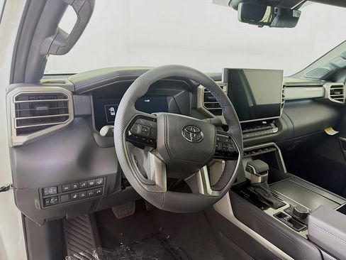 New 2026 Toyota Tundra Platinum AWD/4WD image 9