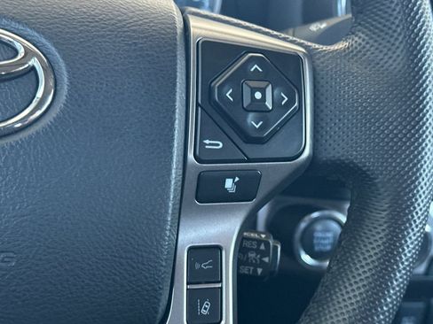 Used 2023 Toyota Tacoma SR5 AWD/4WD image 25