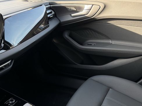 New 2025 Audi A5 2.0T Premium image 32