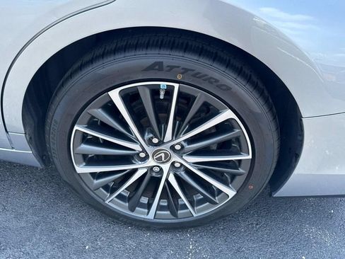 Used 2022 Lexus ES 350 w/ Premium Package FWD image 7