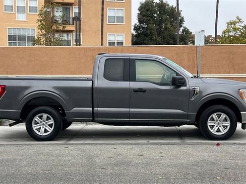 Used 2022 Ford F150 XLT w/ Equipment Group 301A Mid image 3