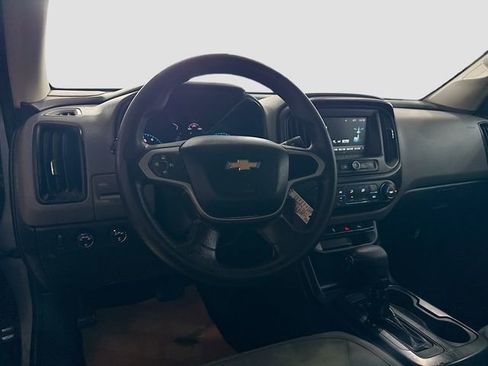 Used 2018 Chevrolet Colorado W/T w/ WT Convenience Package image 21
