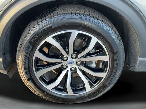 Used 2025 Ford Explorer ST-Line image 10