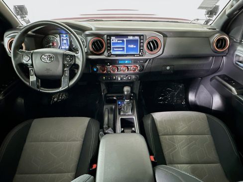 Used 2023 Toyota Tacoma TRD Sport image 27